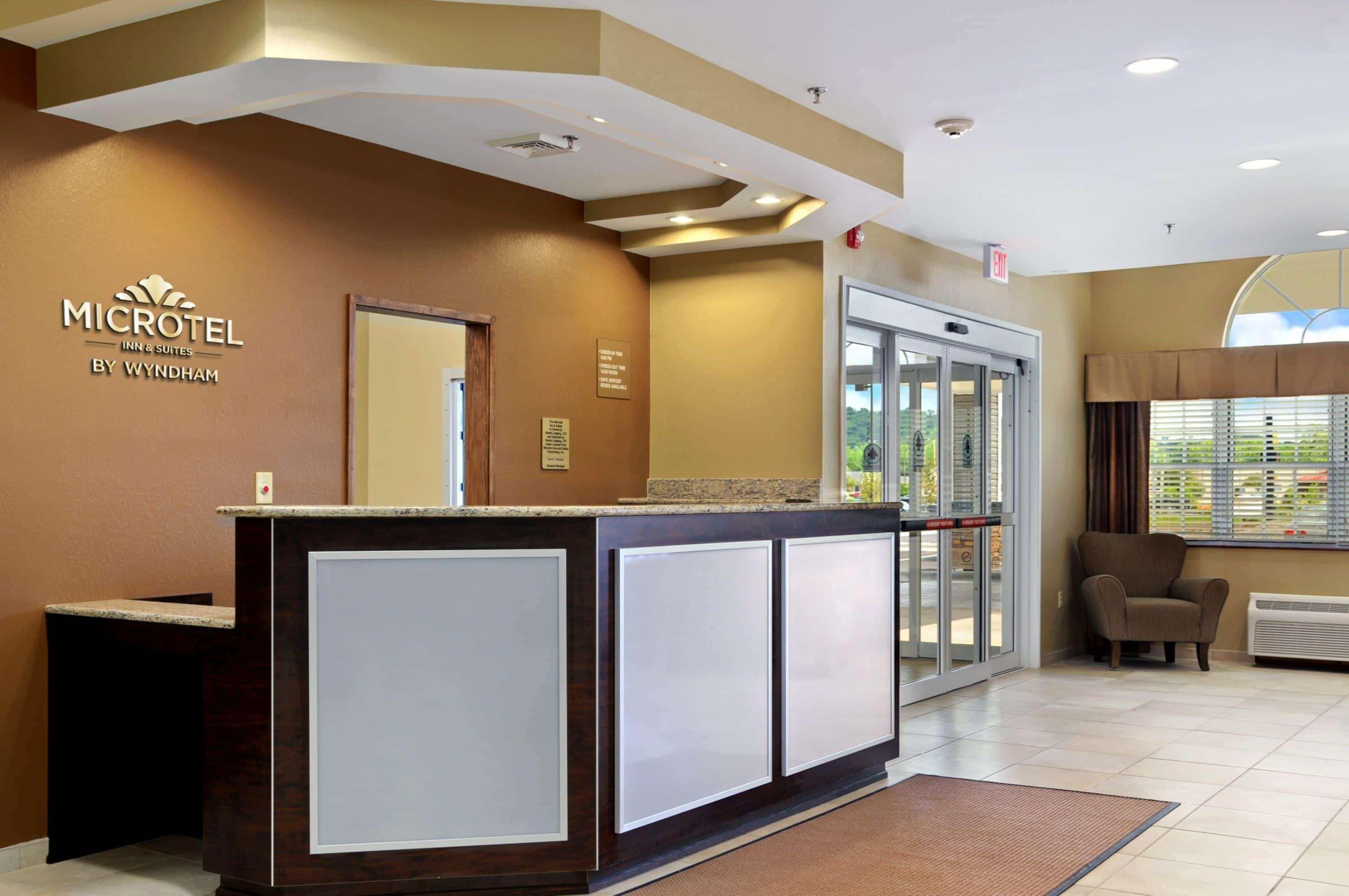 Microtel Inn & Suites By Wyndham Marietta Exterior photo